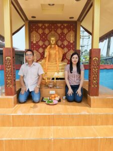 วิทยาลัยอาชีวศึกษาเขื่องใน  เนื่องในช่วงเทศกาลสงกรานต์ ได้จัดพิธีสรงน้ำพระพุทธรูปและเปลี่ยนผ้าอาบน้ำฝน  โดยมีท่าน ดร.นิรันดร์ จันทร์เหลือง  และนางดวงเดือน จันทร์เหลือง  คณะผู้บริหาร ครู และบุคลากรทางการศึกษาเข้าร่วม เพื่อความเป็นสิริมงคลและความร่มเย็น